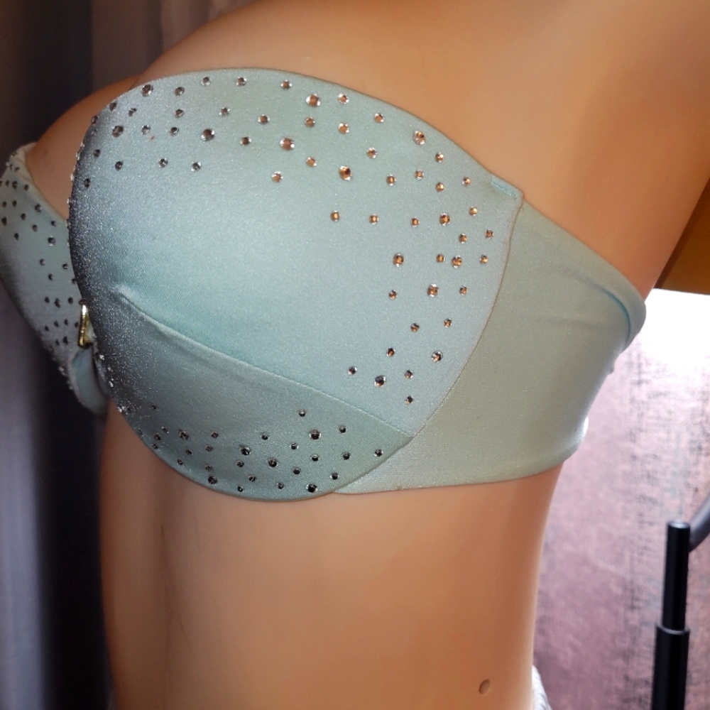 Victoria's Secret Light Blue Bra with Rhinestone Details - Picture 2 of 3